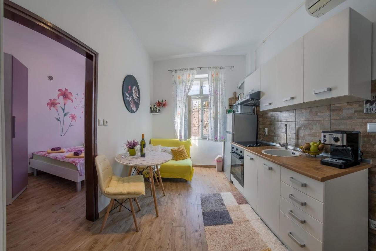 Apartment Ljube Pula Exteriér fotografie