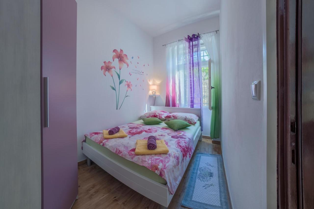 Apartment Ljube Pula Exteriér fotografie