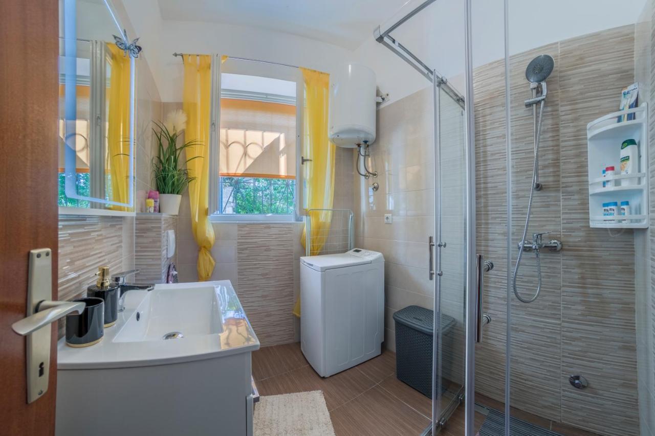 Apartment Ljube Pula Exteriér fotografie